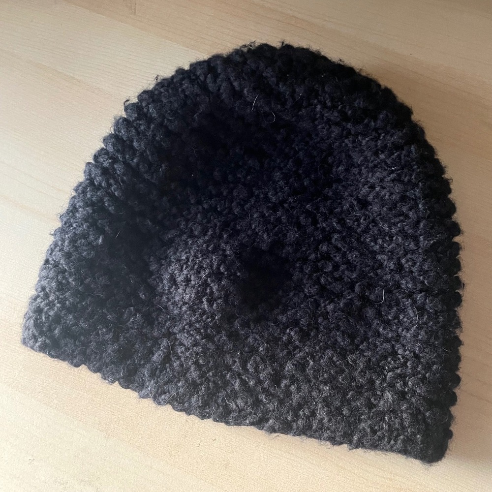 BANANA REPUBLIC Hand knit Wool Winter Beanie Knit Hat‎ Cloche Black One Size